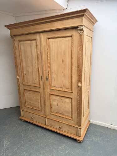 A HUGE VICTORIAN ANTIQUE OLD PINE 2 DOOR KNOCKDOWN WARDROBE TO WAXPAINT