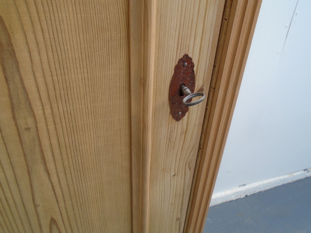 A Super Victorian 1 Door Antique/Old Pine Kitchen Storage Cupboard to Wax/Paint View VIII