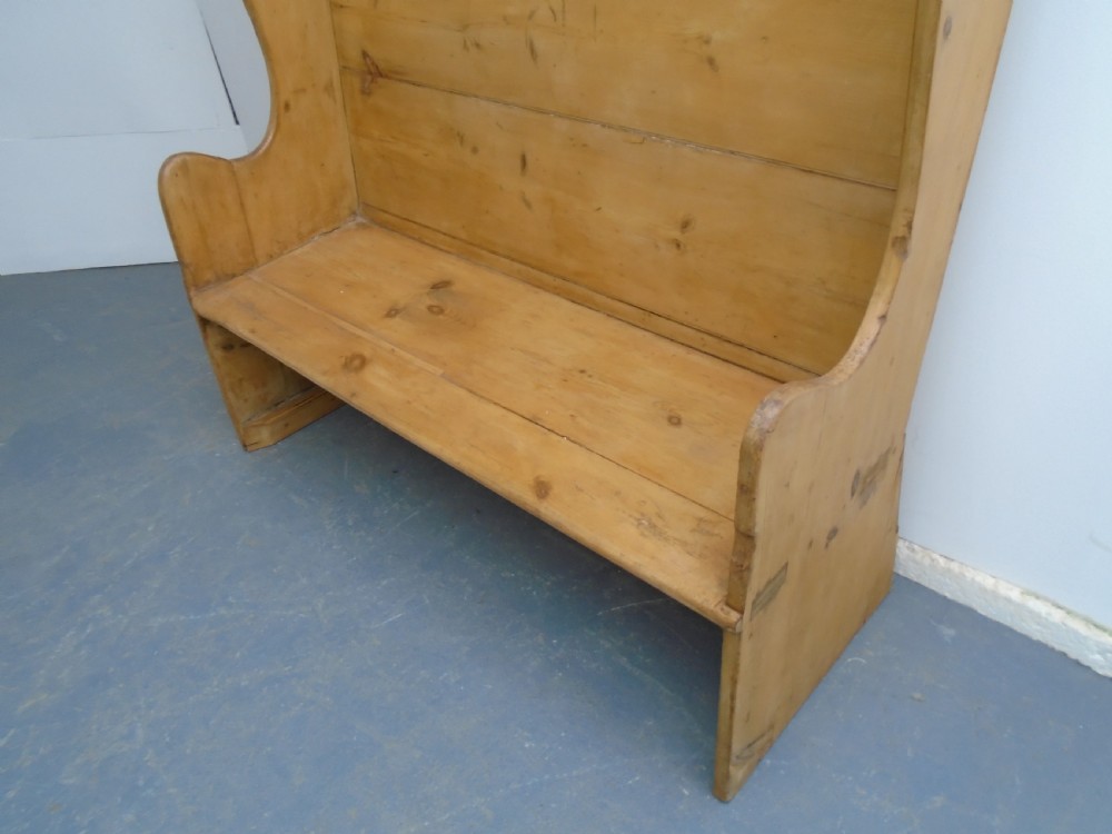 An Amazing Georgian Antique / Old Pine Waxed 2 Seater Farmhouse Settle / Bench View II