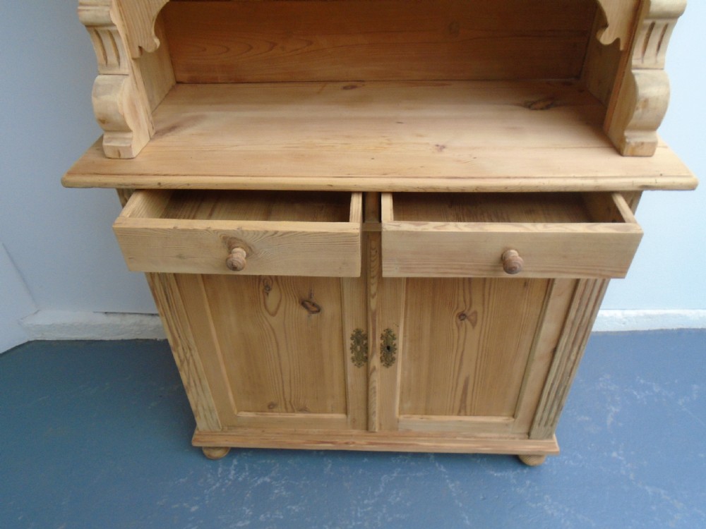 A Pretty Arch Small Victorian Antique / Old Pine Kitchen Dresser to Wax / Paint View XI