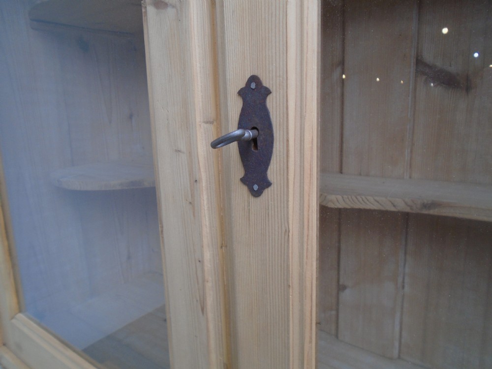 A Mint Clean Victorian Antique / Old Pine 2 Door Kitchen Dresser to Wax / Paint View X