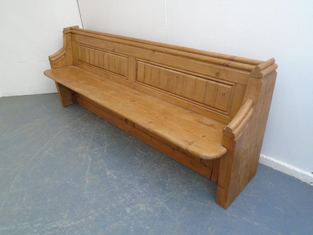 An Amazing Antique / Old Pine 3-4 Seater Victorian Panelled Church Pew