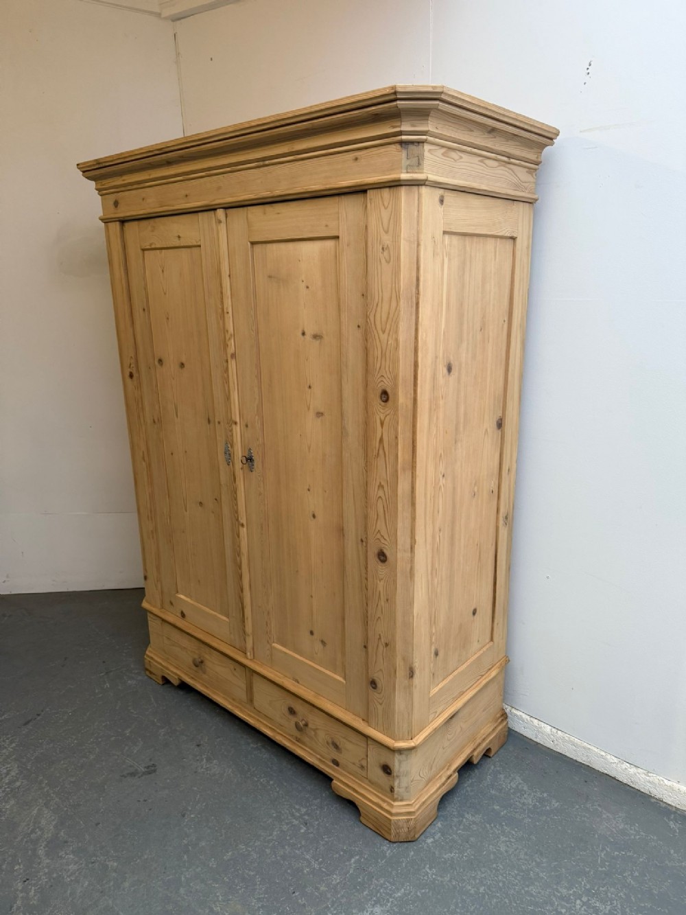 A Lovely Low Georgian Antique Pine Panelled Knockdown Wardrobe to Wax/Paint