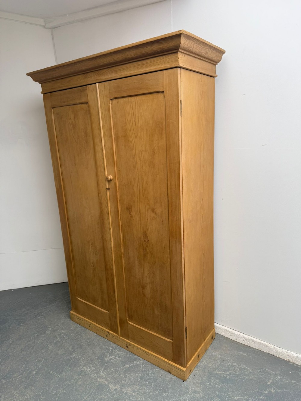 A Mint Clean Victorian Waxed Antique / Old Pine 2 Door 1 Piece Wardrobe