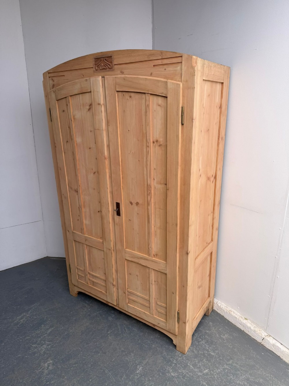 A Top Quality Antique / Old Pine Art Nouveau Storage Cupboard to Paint / Wax