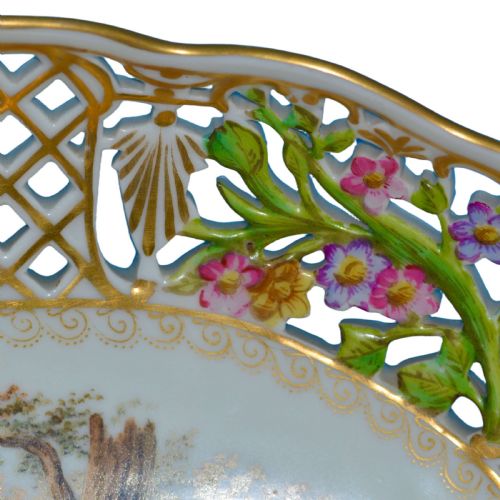 DELIGHTFUL DRESDEN PORCELAIN OVAL DISH 18801890 - ADDITIONAL PHOTO 1