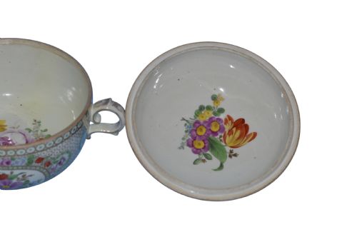 19TH CENTURY MARCOLINI MEISSEN TWO HANDLED BOWL COVER - ADDITIONAL PHOTO 3
