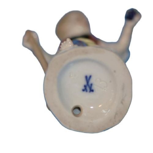 19TH CENTURY MEISSEN PORCELAIN FIGURES GRAPE HARVESTER AND COMPANION - ADDITIONAL PHOTO 8