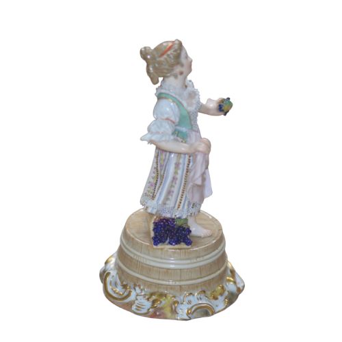 MEISSEN PORCELAIN FIGURE OF A GIRL HOLDING GRAPES - ADDITIONAL PHOTO 2