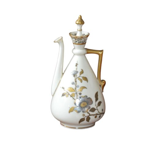 A ROYAL WORCESTER 'OLD IVORY' AESTHETIC MOVEMENT PORCELAIN EWER AND COVER DATED 1884 - ADDITIONAL PHOTO 1