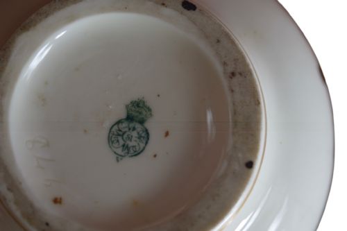 A ROYAL WORCESTER 'OLD IVORY' AESTHETIC MOVEMENT PORCELAIN EWER AND COVER DATED 1884 - ADDITIONAL PHOTO 8