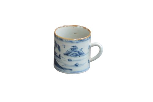 18TH CENTURY CHINESE BLUE AND WHITE PORCELAIN MUG - ADDITIONAL PHOTO 1