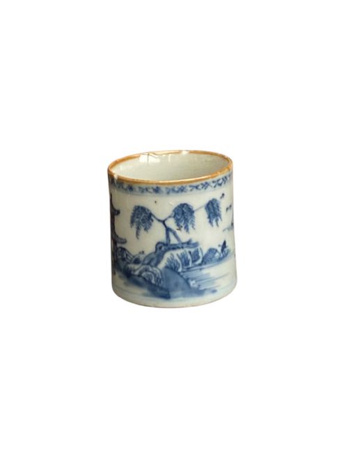 18TH CENTURY CHINESE BLUE AND WHITE PORCELAIN MUG - ADDITIONAL PHOTO 1