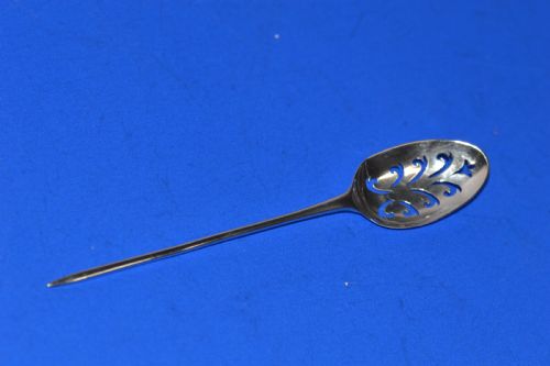 George II Shell Back Silver Mote Spoon C.1730