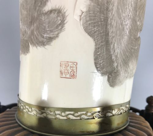 HUGE ANTIQUE JAPANESE IVORY VASE ON STAND - ADDITIONAL PHOTO 8