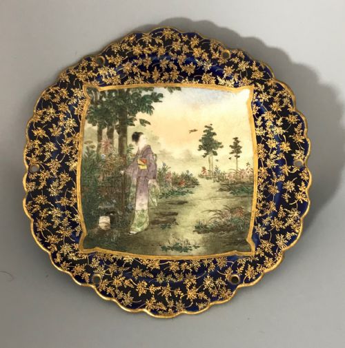 small kinkozan satsuma dish - CATEGORY: ANTIQUE CERAMICS - DATED 1890
