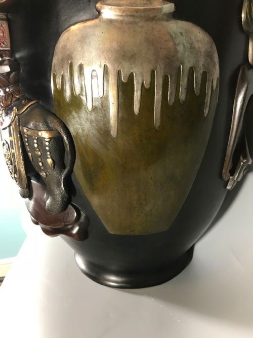 MASSIVE JAPANESE BRONZE VASE - ADDITIONAL PHOTO 2