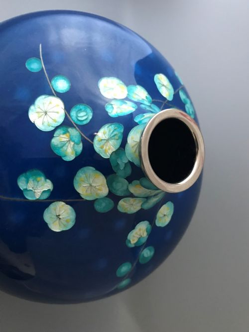 JAPANESE CLOISONNE VASE BY TAMURA - ADDITIONAL PHOTO 8
