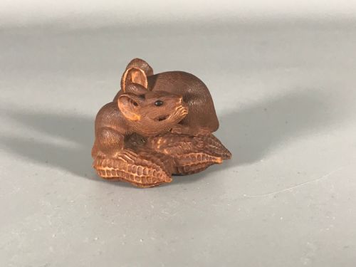ANTIQUE JAPANESE NETSUKE BY MASANAO - ADDITIONAL PHOTO 3