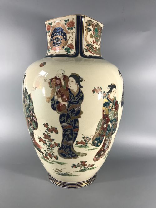 HUGE ANTIQUE JAPANESE SATSUMA VASE - ADDITIONAL PHOTO 1