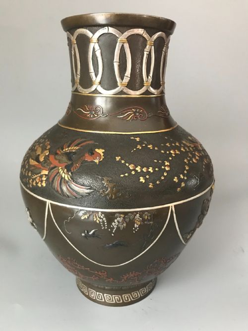 FINE JAPANESE ONLAID BRONZE VASE - ADDITIONAL PHOTO 2