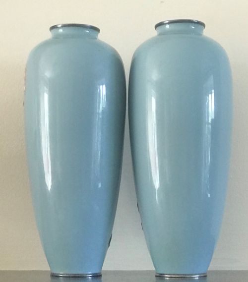 PAIR ANTIQUE JAPANESE MORIAGE CLOISONNE VASES - ADDITIONAL PHOTO 1