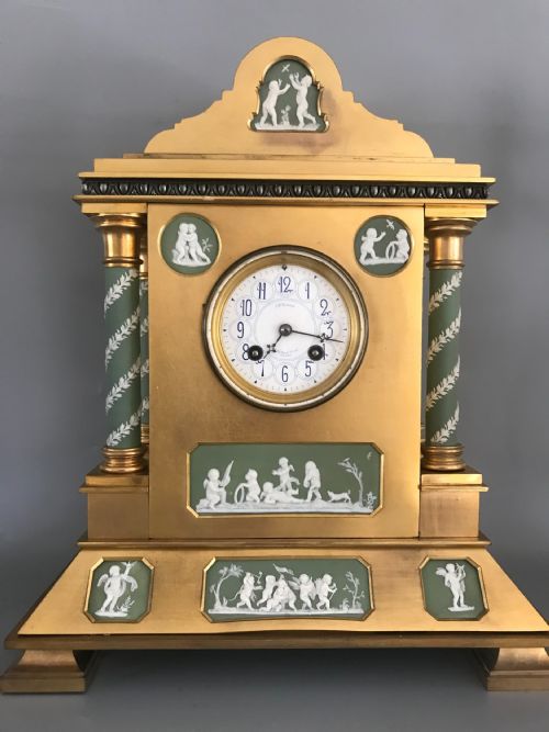 LARGE GILT BRONZE AND WEDGWOOD CLOCKSET - ADDITIONAL PHOTO 1