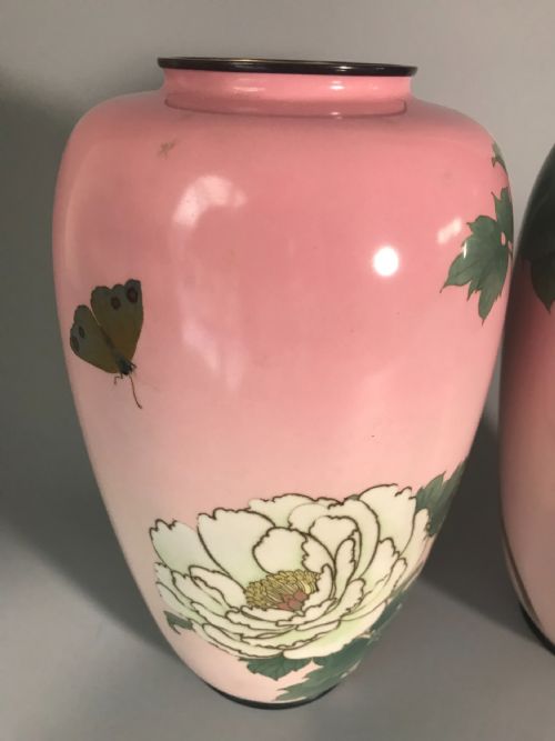 BEAUTIFUL PAIR JAPANESE CLOISONNE VASES - ADDITIONAL PHOTO 1