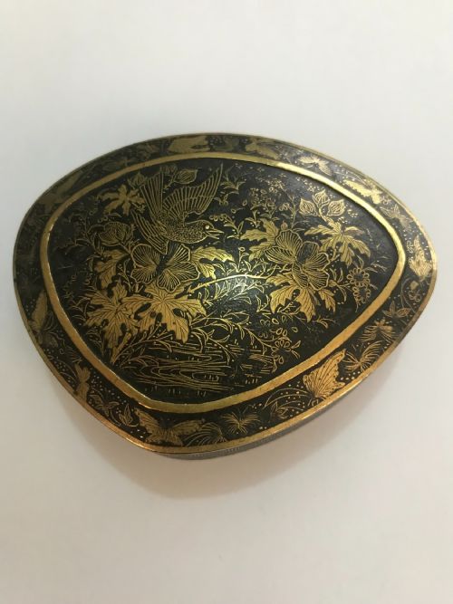 japanese gold inlaid iron box - CATEGORY: ANTIQUE BOXES - DATED 1880