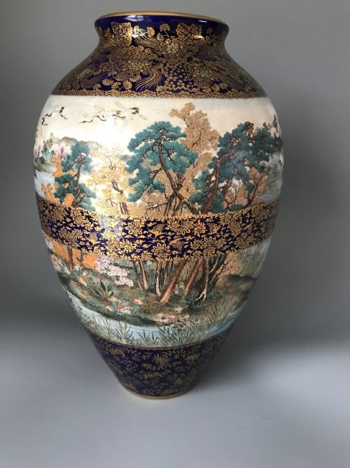 MAGNIFICENT LARGE JAPANESE SATSUMA VASE BY KINKOZAN - ADDITIONAL PHOTO 4