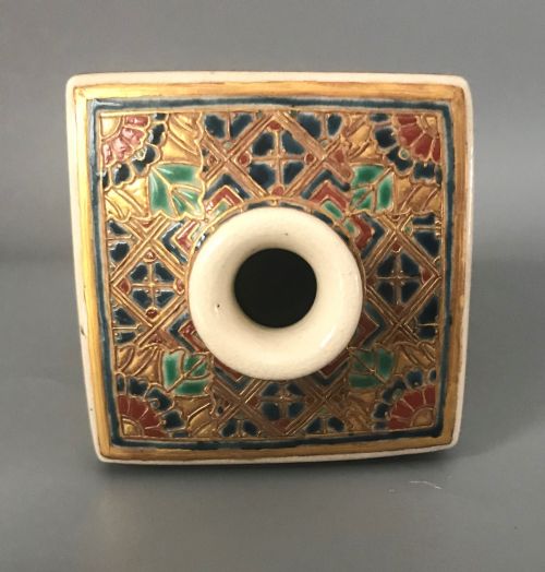 JAPANESE IMPERIAL SATSUMA VASE - ADDITIONAL PHOTO 3