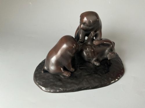 JAPANESE BRONZE OKIMONO OF PUPPIES - ADDITIONAL PHOTO 4