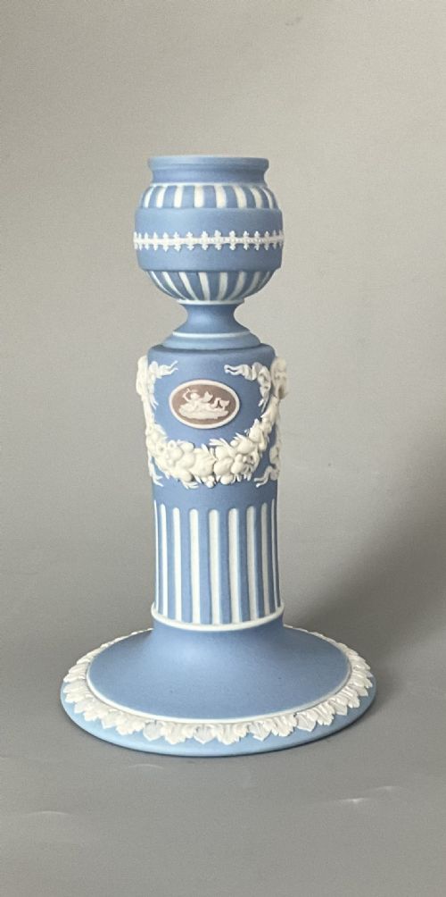 WEDGWOOD ANTIQUE JASPERWARE CANDLESTICK - ADDITIONAL PHOTO 1