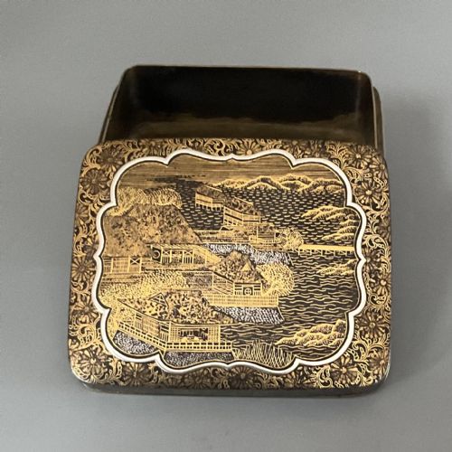 FINE JAPANESE IRON BOX BY OKUNO CO - ADDITIONAL PHOTO 1