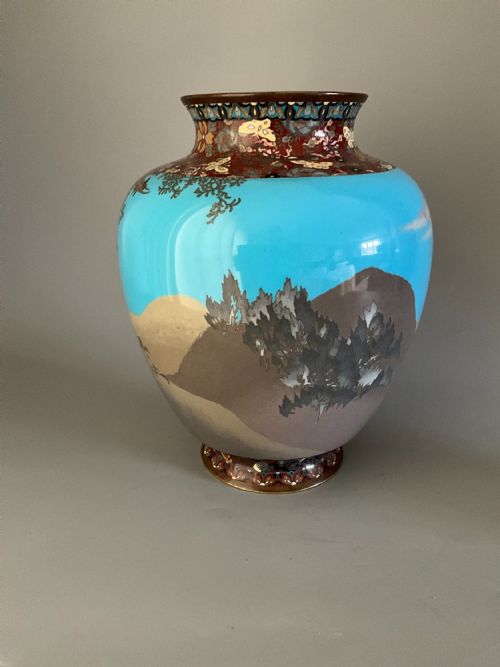 LARGE UNUSUAL JAPANESE CLOISONNE VASE - ADDITIONAL PHOTO 2