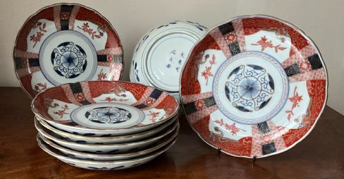 set of 8 japanese imari dishes - CATEGORY: ANTIQUE CERAMICS - DATED EDWARDIAN