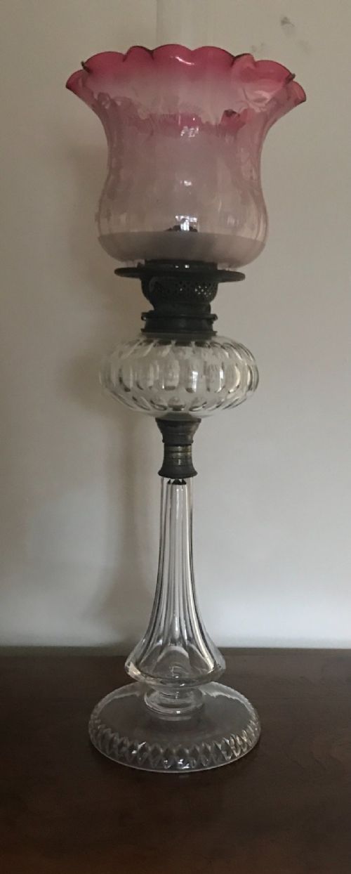 LARGE CRYSTAL AND RUBY GLASS OIL LAMP