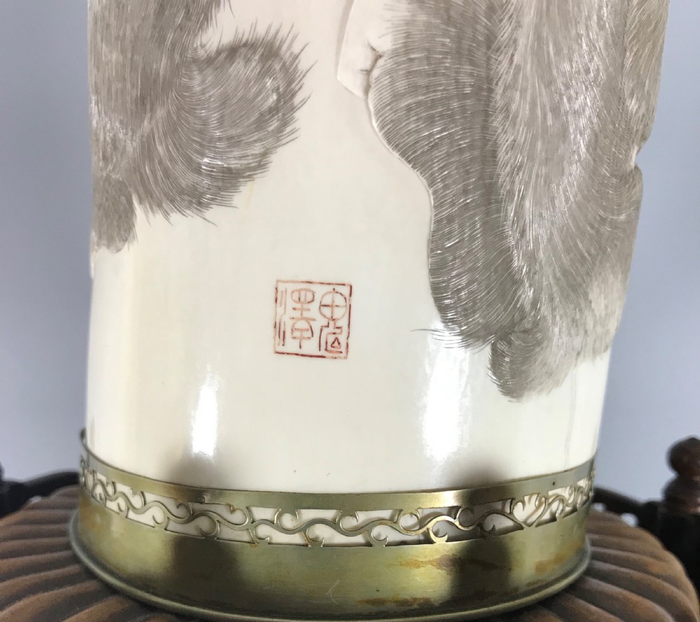 HUGE ANTIQUE JAPANESE IVORY VASE ON STAND View IX