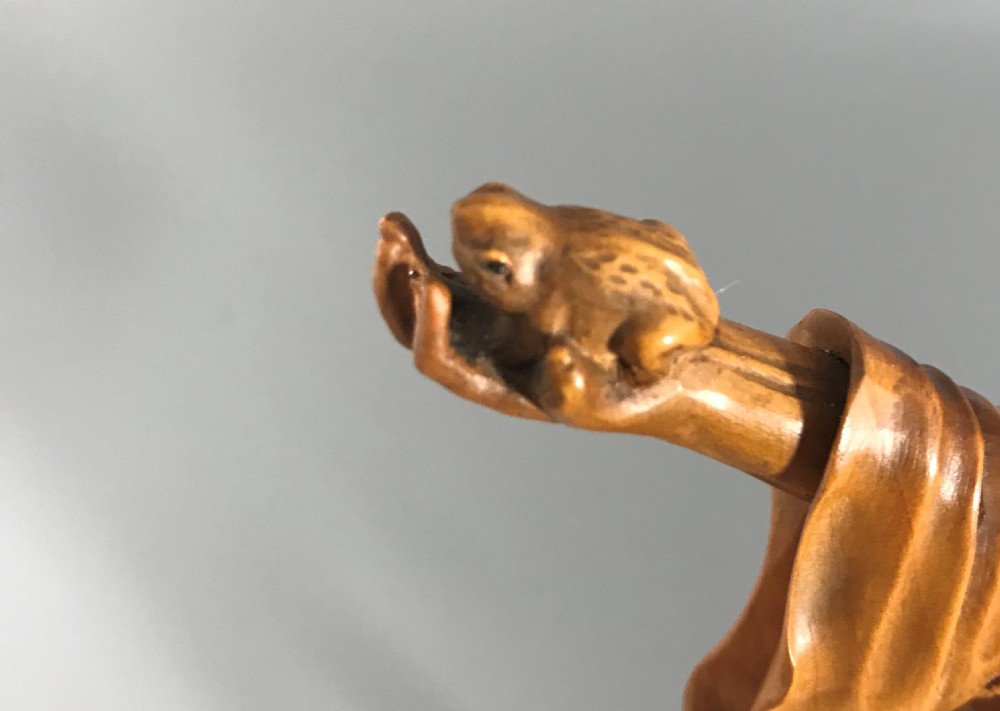 Japanese Boxwood Okimono of Gama Sennin. View V