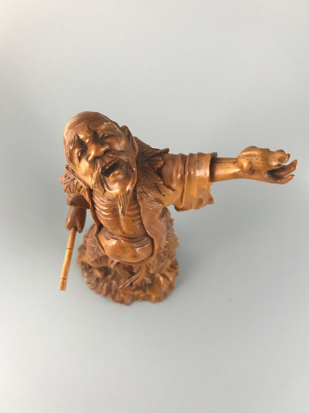 Japanese Boxwood Okimono of Gama Sennin. View X