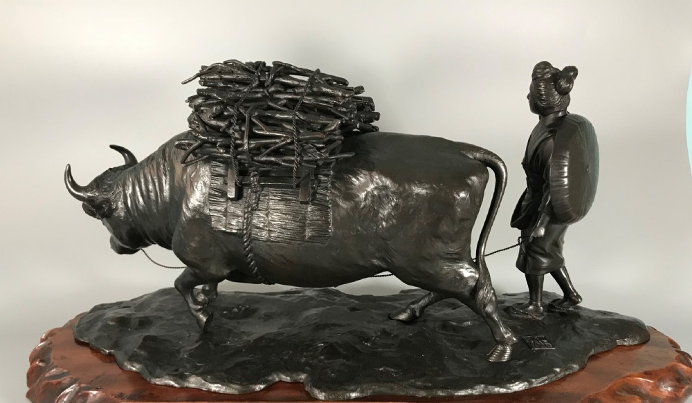 LARGE ANTIQUE JAPANESE BRONZE WATER BUFFALO View VIII