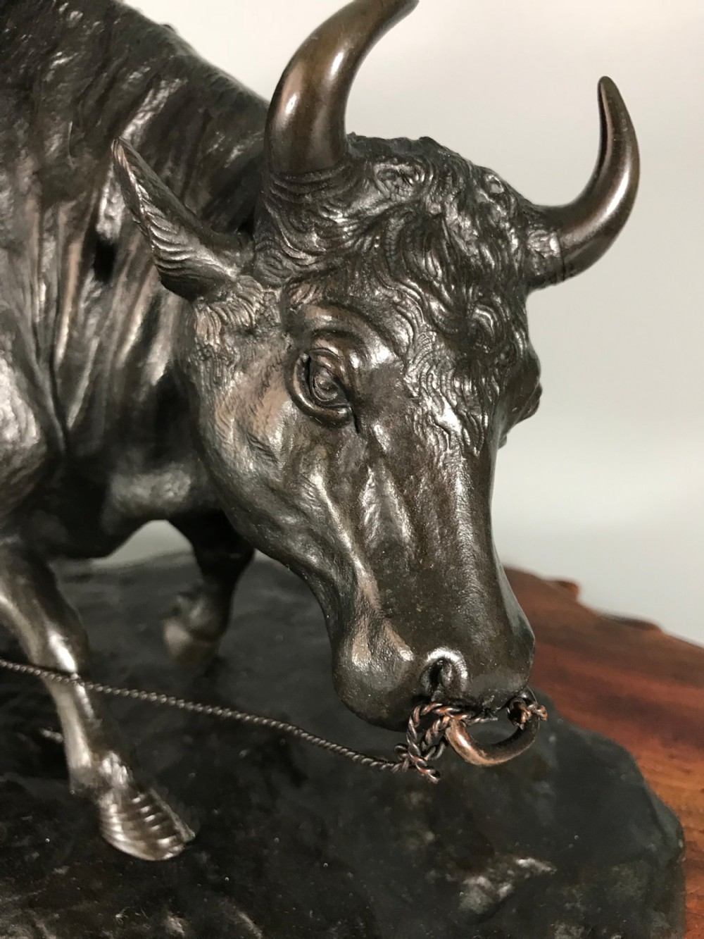LARGE ANTIQUE JAPANESE BRONZE WATER BUFFALO View X