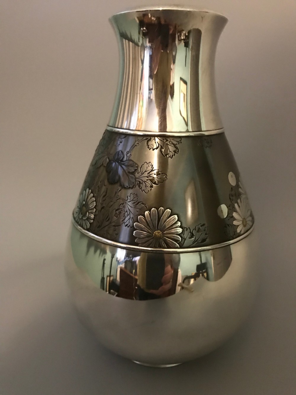 JAPANESE SILVER ,MIXED METAL VASE. View IV