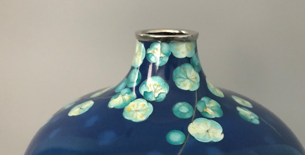 JAPANESE CLOISONNE VASE by TAMURA. View II