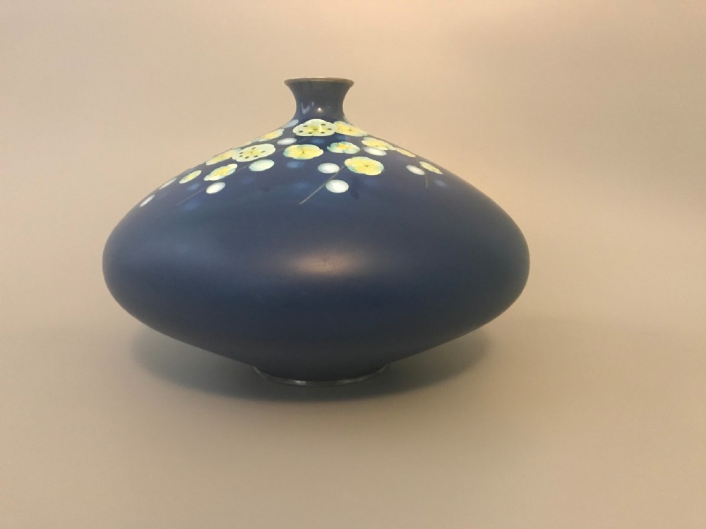 JAPANESE CLOISONNE VASE BY TAMURA View VI