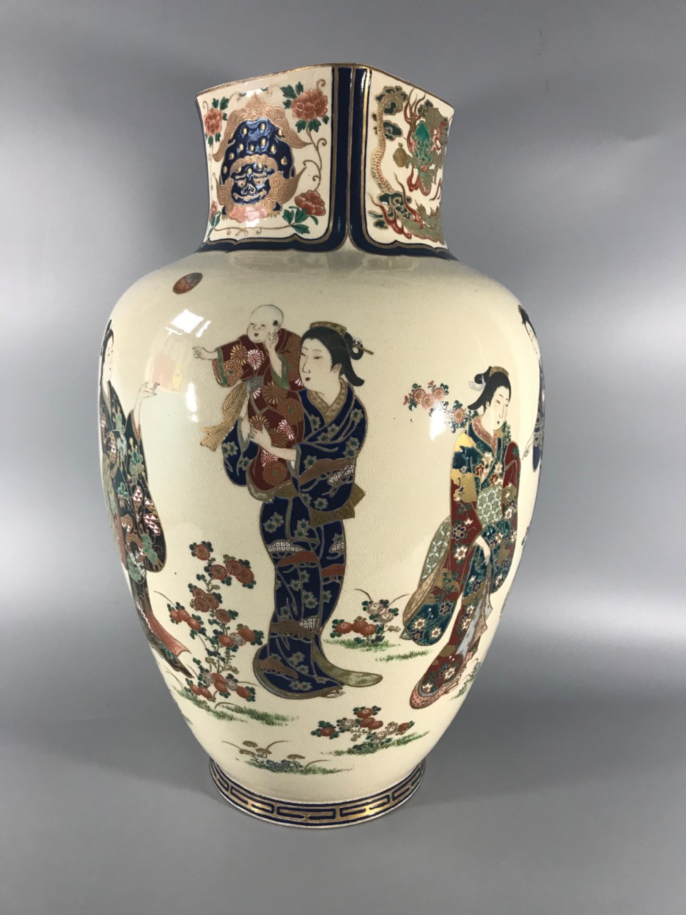Huge Antique  Japanese Satsuma vase . View II