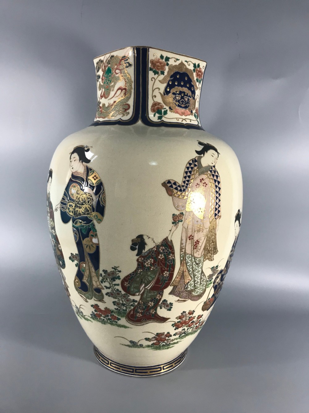 Huge Antique  Japanese Satsuma vase . View III