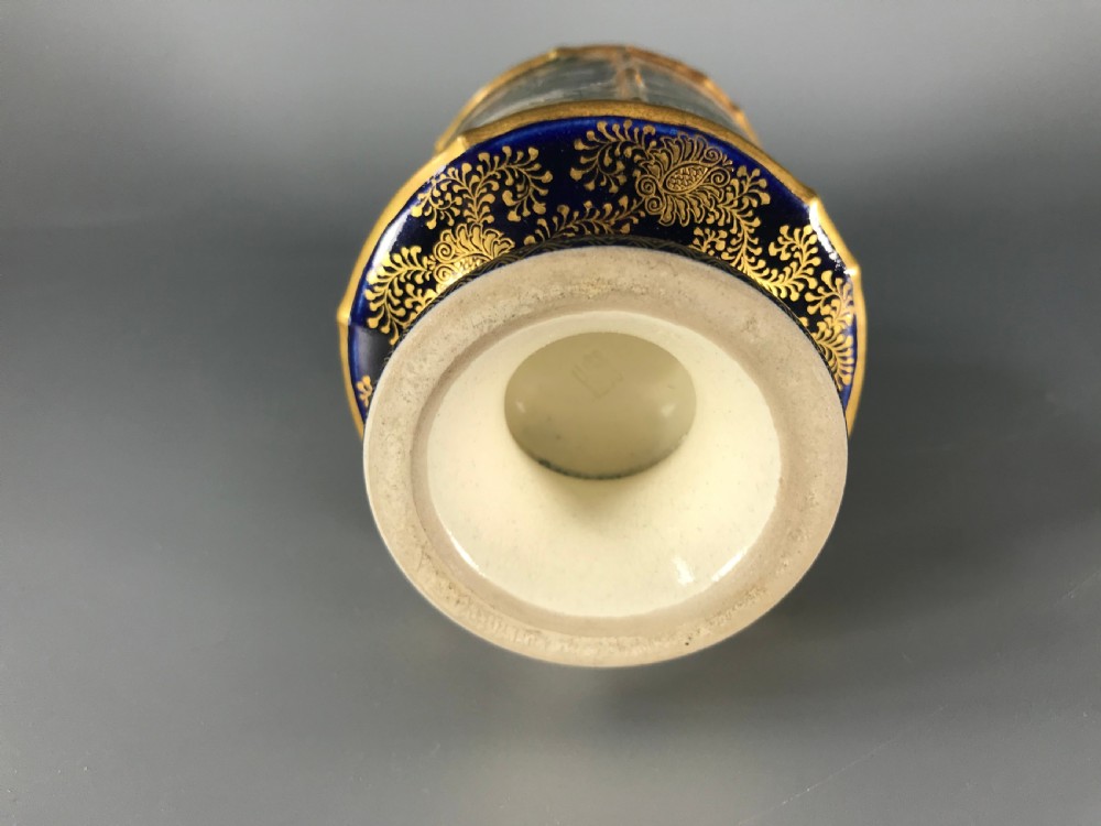 JAPANESE SATSUMA VASE by KINKOZAN View V