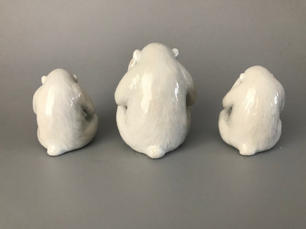 JAPANESE porcelain monkeys by MAKUZU KOZAN . View II