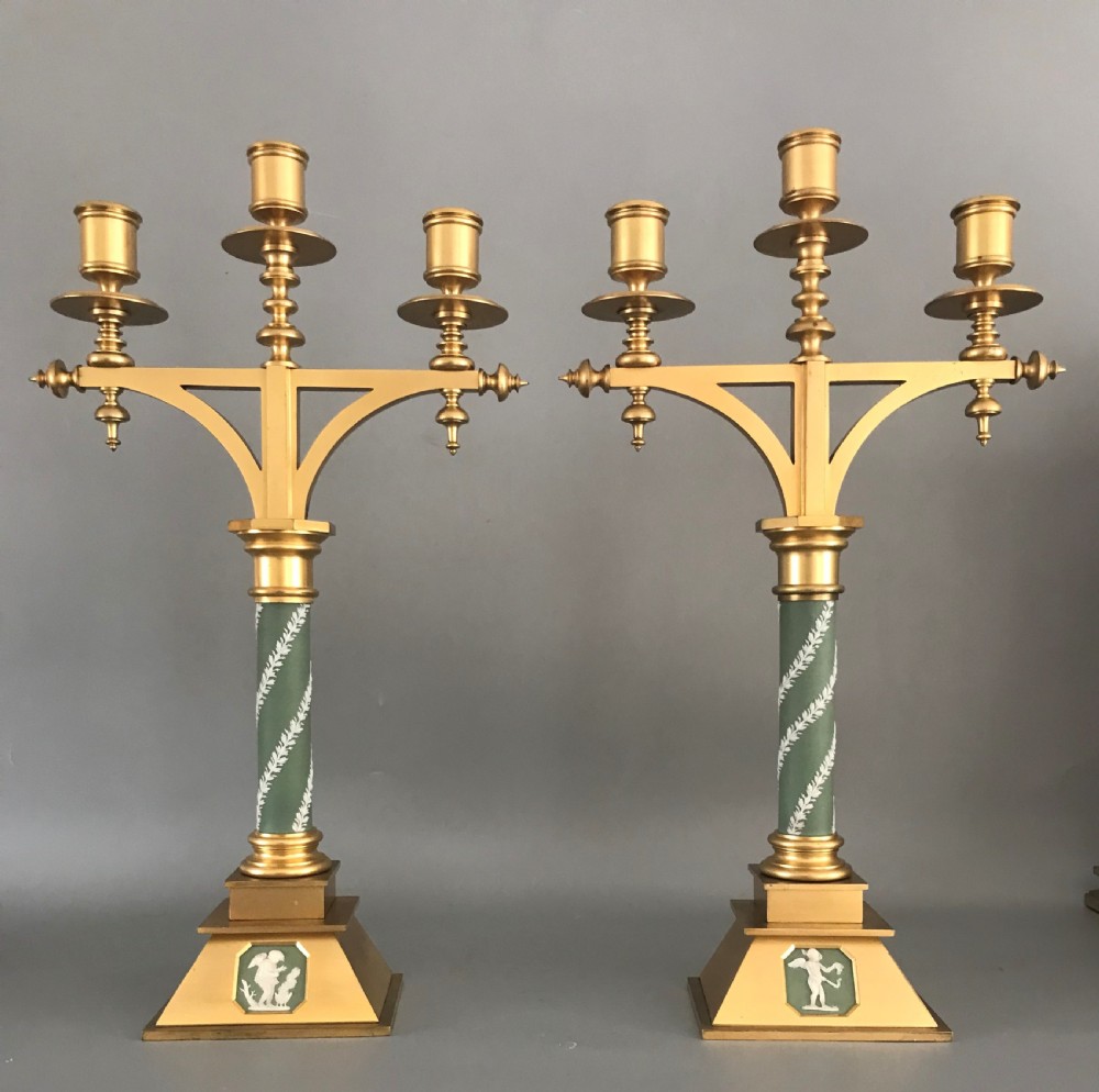Large gilt bronze and Wedgwood clockset. View VIII